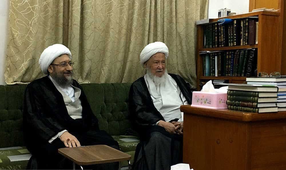 پیام تسلیت آیت الله آملی لاریجانی در پی رحلت آیت الله اسحاق فیاض