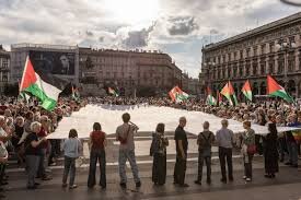 Thousands gather in Italy to commemorate Palestinian children killed in Gaza