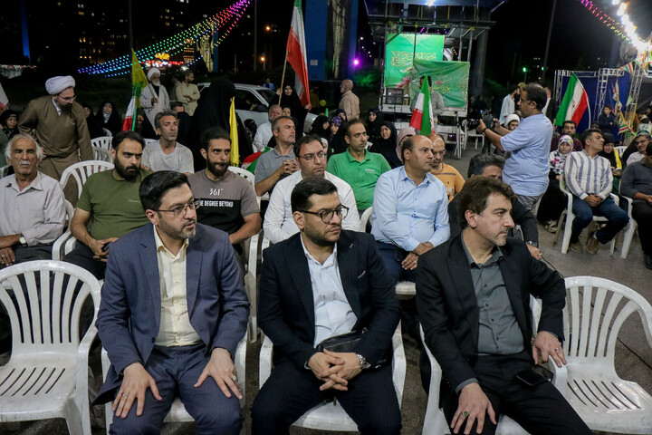 تصاویر/ رونمایی از بزرگ‌ترین تمثال قائد شهید حضرت آیت‌الله العظمی سیدعلی حسینی خامنه‌ای قدس سره