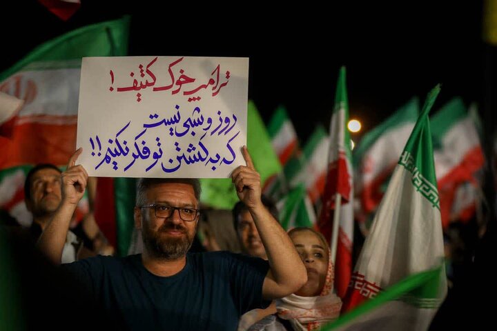 تصاویر / حضور مردم استان قزوین در شب نود وهشتم