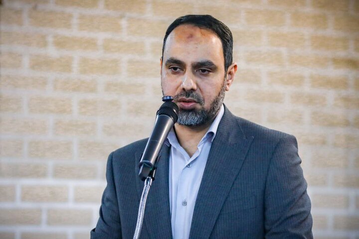 تصاویر / نشست خادمین ستاد نماز جمعه قزوین با نماینده ولی فقیه در استان وامام جمعه قزوین