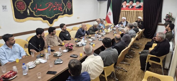 تصاویر / دیدار مسئولین هیات های مذهبی با امام جمعه شهرستان آبیک
