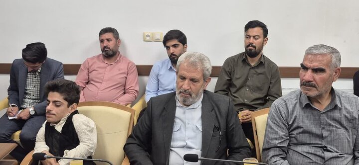 تصاویر / دیدار مسئولین هیات های مذهبی با امام جمعه شهرستان آبیک
