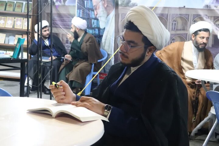 تصاویر/  تداوم فعالیت‌های خدمت‌رسانی قرارگاه فرهنگی و دینی مدرسه علمیه قرآنی شهید امام خامنه‌ای ارومیه