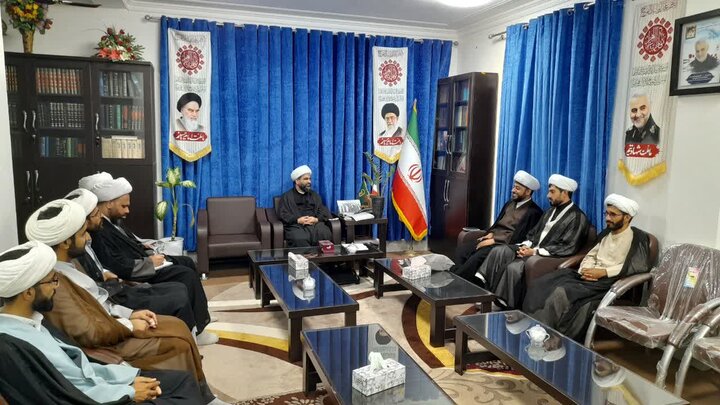 برگزاری مراسم تکریم و معارفه معاون تبلیغ شهرستان رودان
