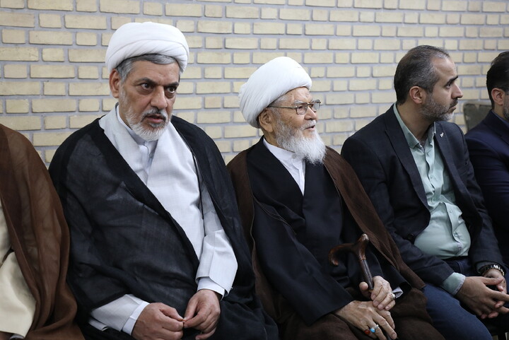 Cerimonia commemorativa per l’Ayatollah Fayyadh a Qom