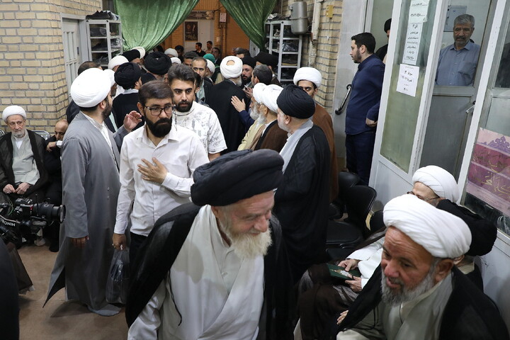 Cerimonia commemorativa per l’Ayatollah Fayyadh a Qom