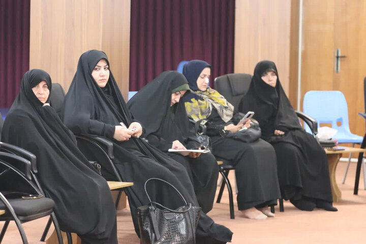 تصاویر / گردهمایی روسای شورای هیئات مذهبی استان مازندران در دفتر نماینده ولی فقیه در مازندران