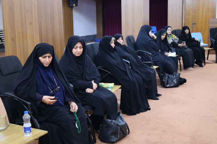 تصاویر / گردهمایی روسای شورای هیئات مذهبی استان مازندران در دفتر نماینده ولی فقیه در مازندران