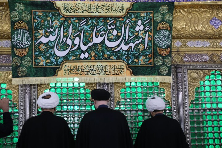 تصاویر/ تشرف قائم مقام قرارگاه‌ جنگ ترکیبی بلاغ مبین کشور به حرم امام زاده جعفر عليه السلام یزد