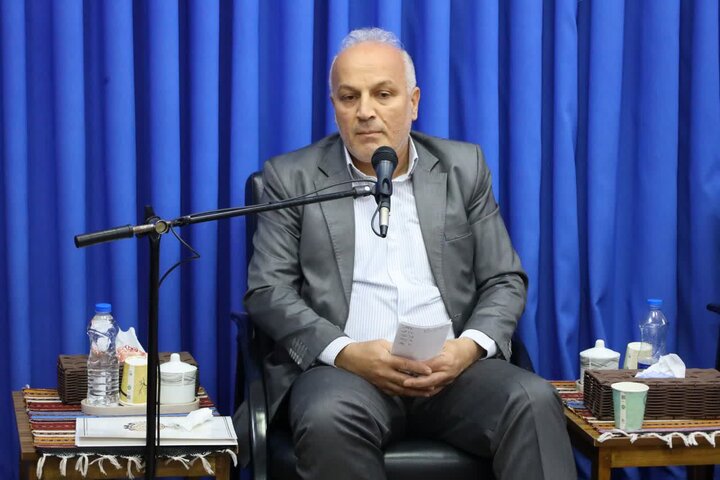 تصاویر/ دیدار مدیرعامل و معاونین شرکت دخانیات استان مازندران با نماینده ولی فقیه در استان مازندران