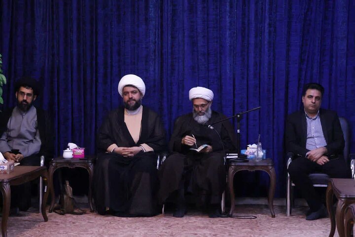تصاویر/ آیین تکریم و معارفه رئیس سازمان تبلیغات شهرستان قشم