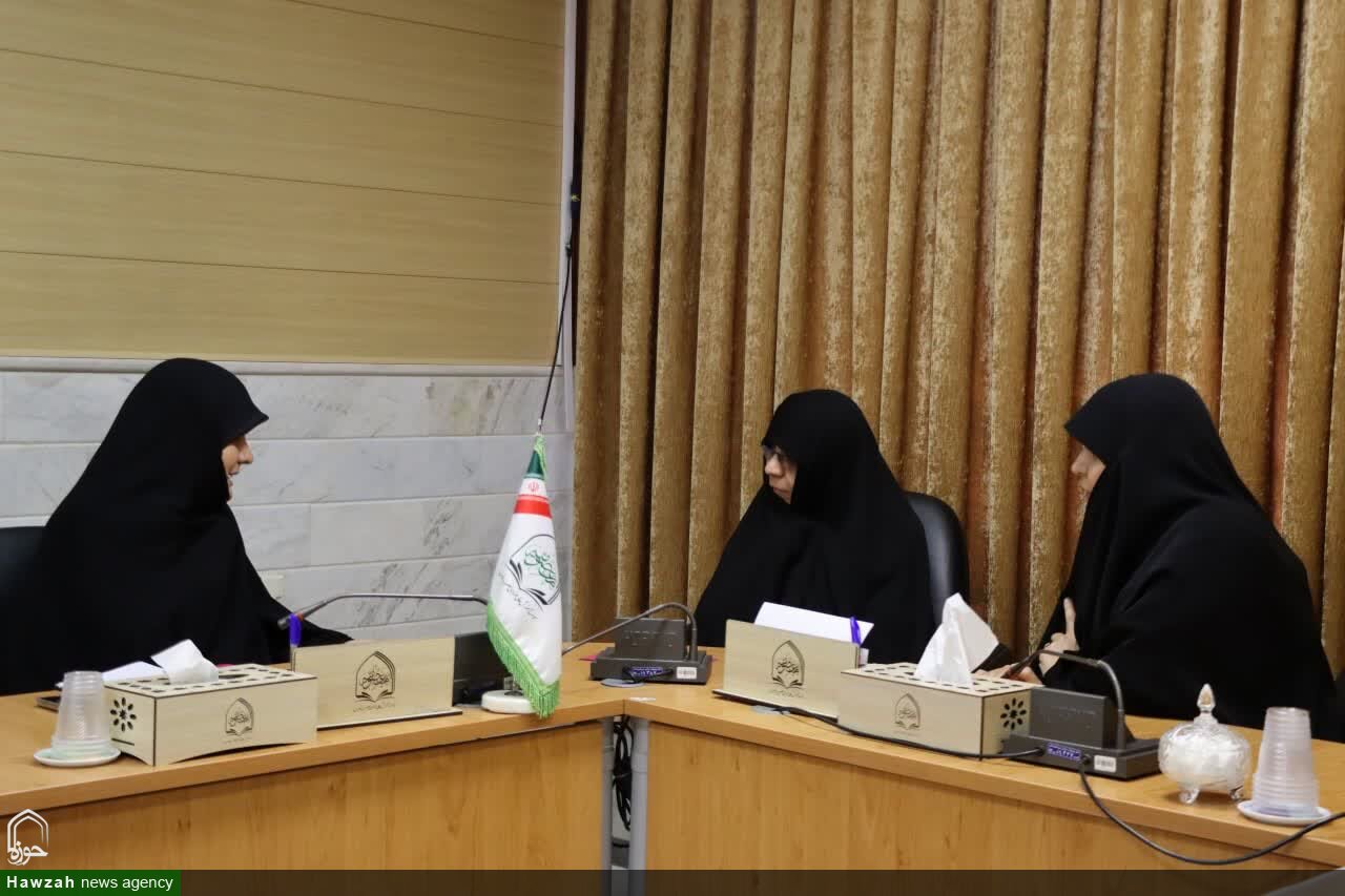 بازدید مدیر حوزه‌ علمیه خواهران قم از ظرفیت‌های علمی مؤسسه معصومیه خواهران