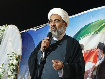 قدرت دانایی، کلید موفقیت در زندگی مشترک است/ زوج‌های جوان دانایی و مهارت‌های زندگی را افزایش دهند