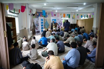 تصاویر / دیدار امام جمعه قزوین با کارکنان صدا وسیمای مرکز قزوین
