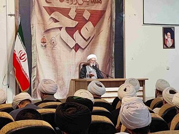 شناخت جامع اسلام بدون قرآن و سیره اهل‌بیت(علیهم‌السلام) ممکن نیست