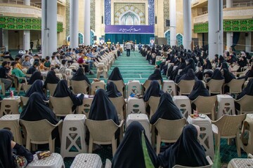 تصاویر / نشست تربیتی شبکه صالحین استان زنجان