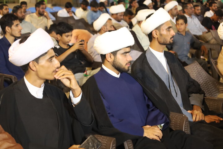 تصاویر/مراسم عمامه گذاری طلاب مدرسه علمیه صاحب‌الزمان عج بشاگرد
