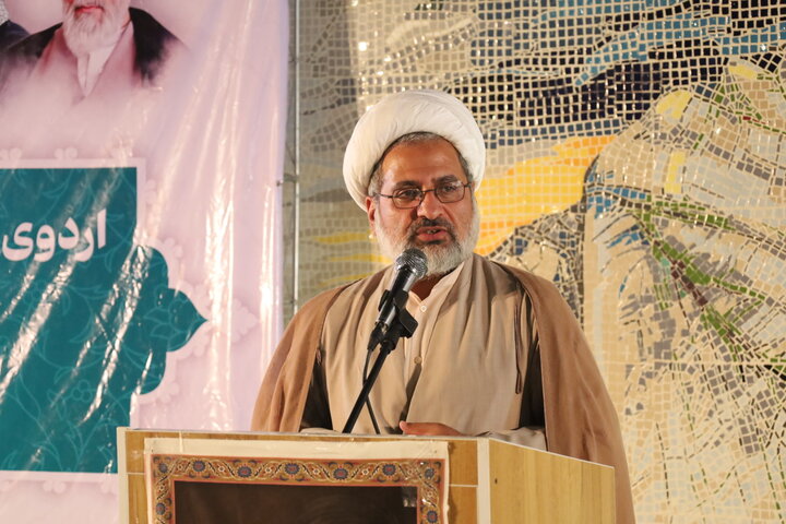 تصاویر/مراسم عمامه گذاری طلاب مدرسه علمیه صاحب‌الزمان عج بشاگرد