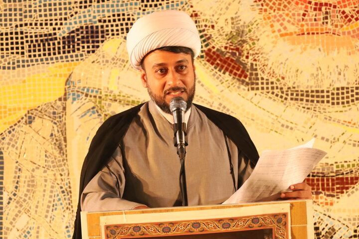 تصاویر/مراسم عمامه گذاری طلاب مدرسه علمیه صاحب‌الزمان عج بشاگرد