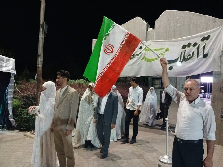 تصاویر/ صدمین اجتماع انقلابی مردمی همراه با جشن ازدواج دانشجویی در مشهدمقدس