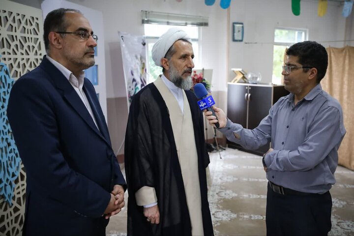 تصاویر / دیدار امام جمعه قزوین با کارکنان صدا وسیمای مرکز قزوین