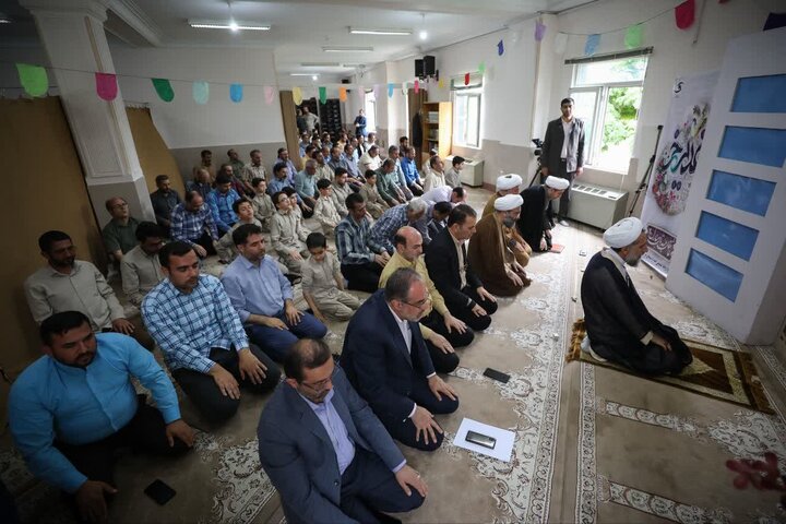 تصاویر / دیدار امام جمعه قزوین با کارکنان صدا وسیمای مرکز قزوین