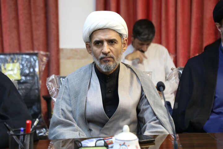 نشست بصیرتی با حضور مسئول دفتر امور اجتماعی و سیاسی حوزه های علمیه کشور در یزد
