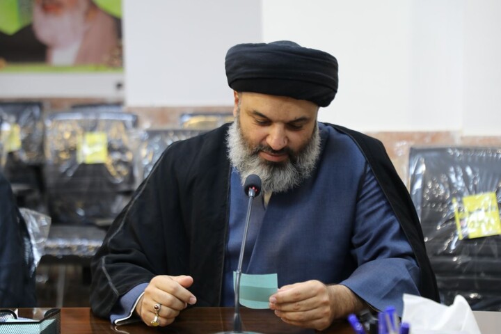 نشست بصیرتی با حضور مسئول دفتر امور اجتماعی و سیاسی حوزه های علمیه کشور در یزد