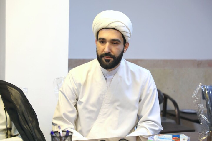 نشست بصیرتی با حضور مسئول دفتر امور اجتماعی و سیاسی حوزه های علمیه کشور در یزد