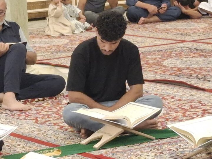 تصاویر / محفل  انس با قرآن  در حرم کاظِمَیْن عراق،
