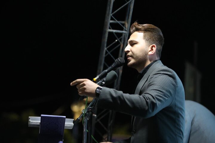 تصاویر/ نود و نهمین شب از قرار شبانه،تبلور حماسه حضور و ایستادگی مردم ولایتمدار و غیور ارومیه
