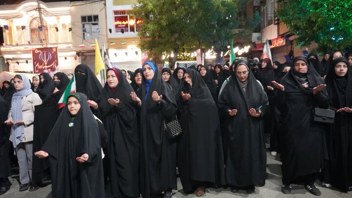 تصاویر/ نود و نهمین قرار شبانه مردم چالدران در حمایت از نظام اسلامی