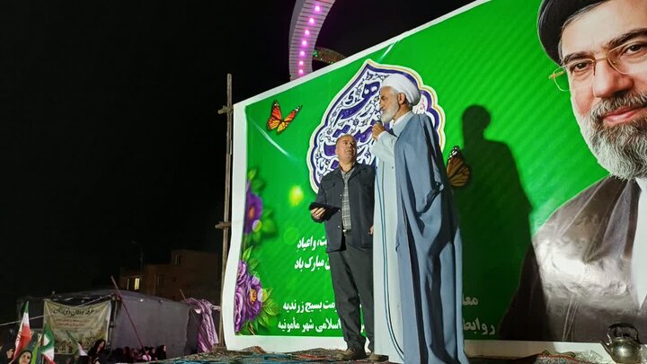 تصاویر/نود و نهمین شب حضور مردم زرندیه در میدان