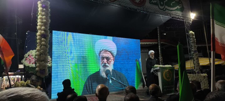 تصاویر/ نود و نهم شب از حضور مردمی در عجب شیر در حمایت از نظام اسلامی