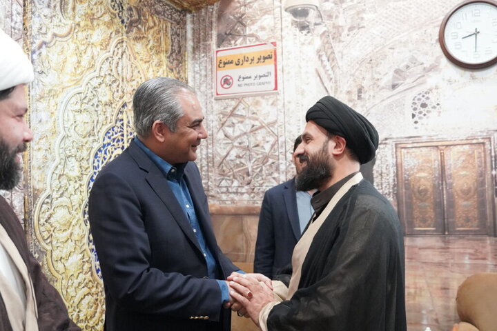 وزیر کشور پاکستان زائر حرم کریمه اهل‌بیت (س) شد