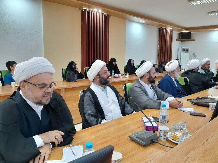 نشست معاونین تبلیغ و امور فرهنگی شهرستان ها