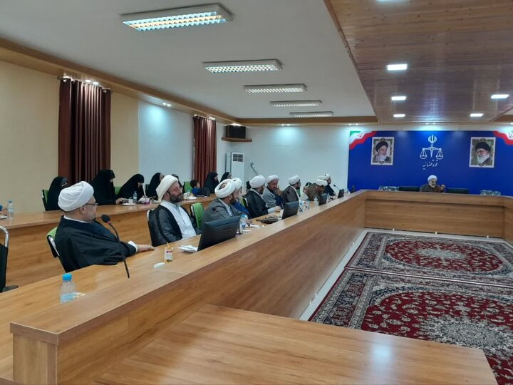 نشست معاونین تبلیغ و امور فرهنگی شهرستان ها