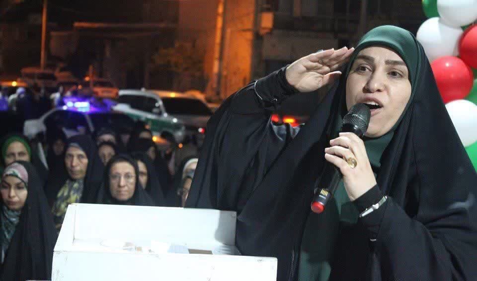 از بخشش گناهان تا آمادگی برای ظهور در میدان انقلاب داراب