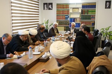 تصاویر / چهلمین جلسه قرارگاه مردمی رهبر شهید برگزار شد