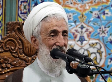 آمریکا و صهیون در مسیر ذلت و شکست قرار گرفته‌اند