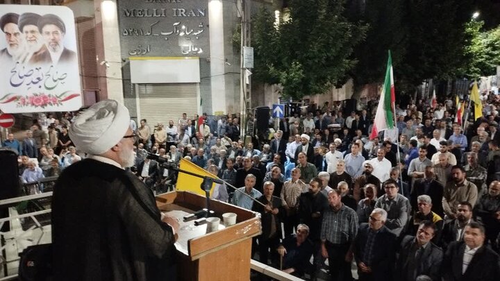 تصاویر/ صدمین شب از حضور مردم میاندوآب در میدان