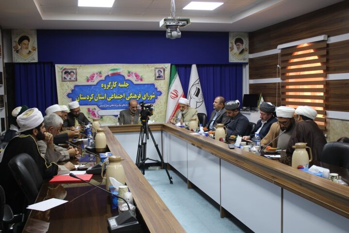 تصاویر/ نشست کارگروه شورای فرهنگی اجتماعی استان کردستان در سنندج
