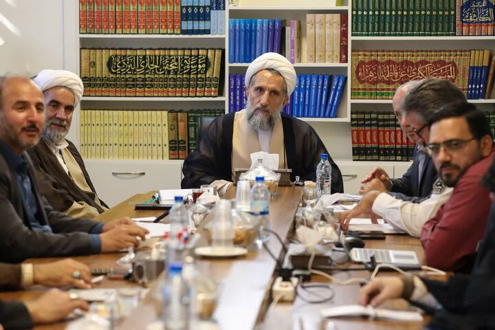 تصاویر / چهلمین جلسه قرارگاه مردمی رهبر شهید برگزار شد