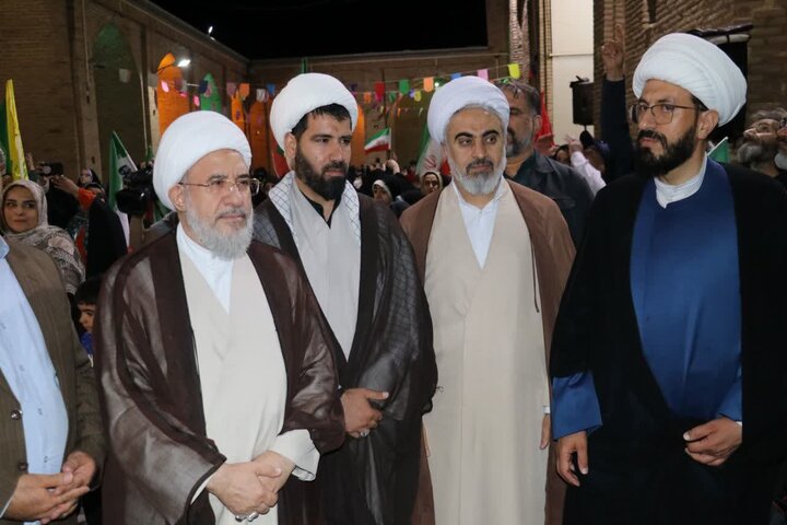 تصاویر/رونمایی از گنبد امام‌زاده سید سلطان محمد (فم) تفرش