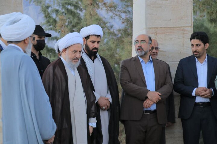 تصاویر/رونمایی از گنبد امام‌زاده سید سلطان محمد (فم) تفرش