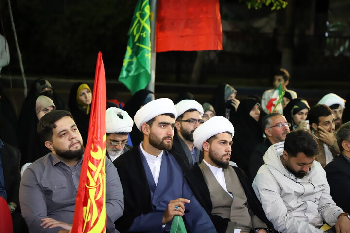 تصاویر / فعالیت‌های فرهنگی و تبلیغی موکب مدرسه علمیه حضرت ولیعصر(عج)تبریز