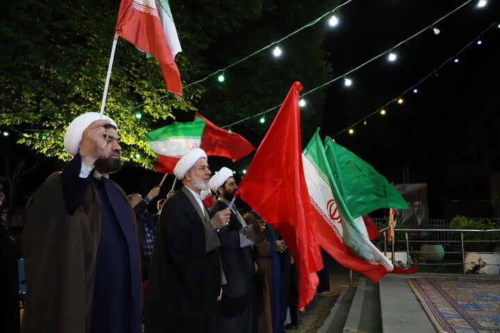 تصاویر / فعالیت‌های فرهنگی و تبلیغی موکب مدرسه علمیه حضرت ولیعصر(عج)تبریز