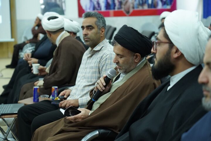 تصاویر/نشست شورای همکاری های حوزه علمیه و آموزش و پرورش لرستان