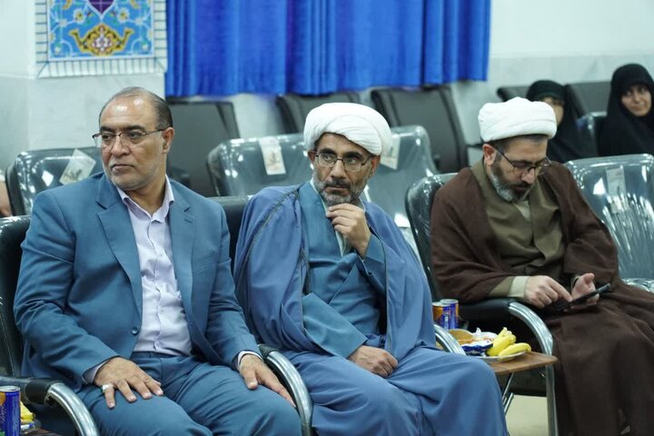 تصاویر/نشست شورای همکاری های حوزه علمیه و آموزش و پرورش لرستان